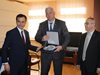 Авиолиния Пловдив-Бурса обсъдиха областният и новият турски консул
