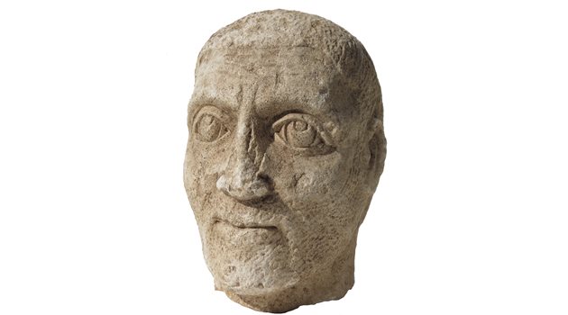 Глава от мраморна статуя на император Аврелиан, (270–275), Улпия Ескус.