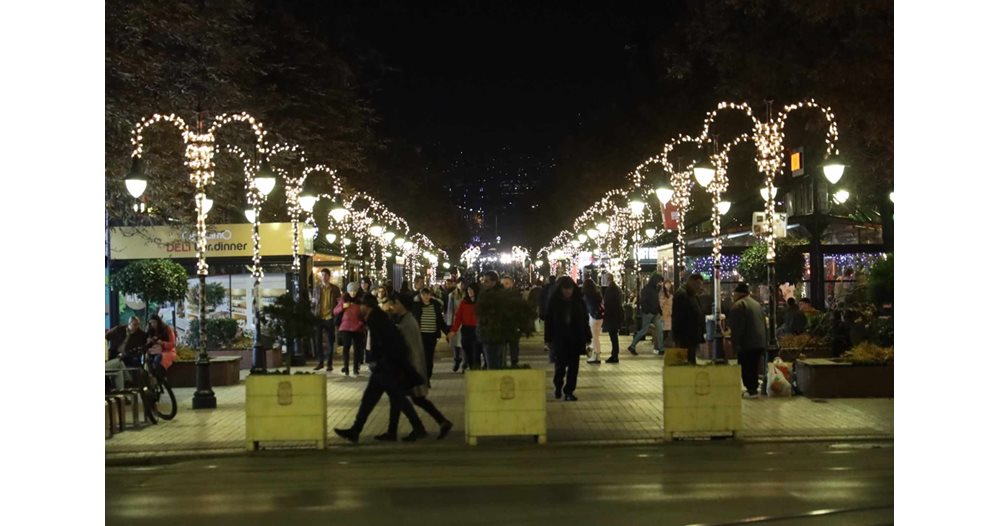 Sofia’s Christmas Decorations Spark Mixed Reactions