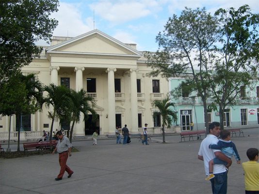 Центърът на Санта Клара - градът на Че Гевара.
