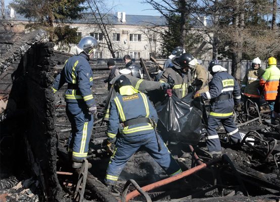 Пожар в лудница овъгли 38 души