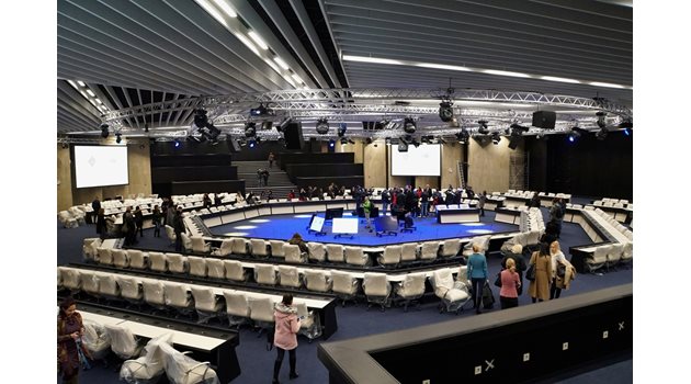 Зала 3 на НДК, в която ще се състоят 32 събития на високо ниво, е най-уникалната зала в Европа. СНИМКИ: ДЕСИСЛАВА КУЛЕЛИЕВА