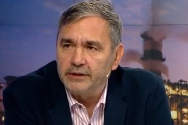 Димитър Иванов: Гражданите да изберат 17-те най-добри за евродепутати през платформа - всеки българин с идеи може да е кандидат