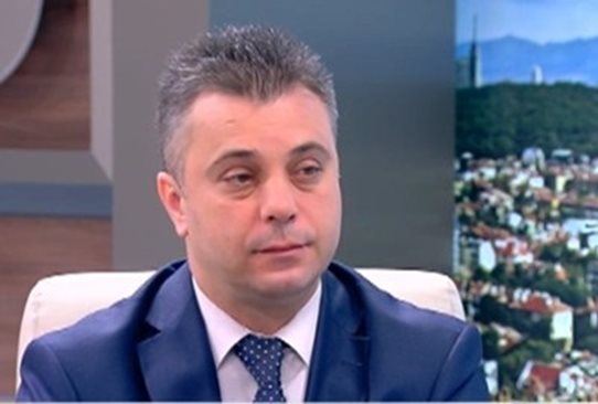  Организационният секретар на ВМРО Юлиан Ангелов е сред вносителите на проекта за промени.
