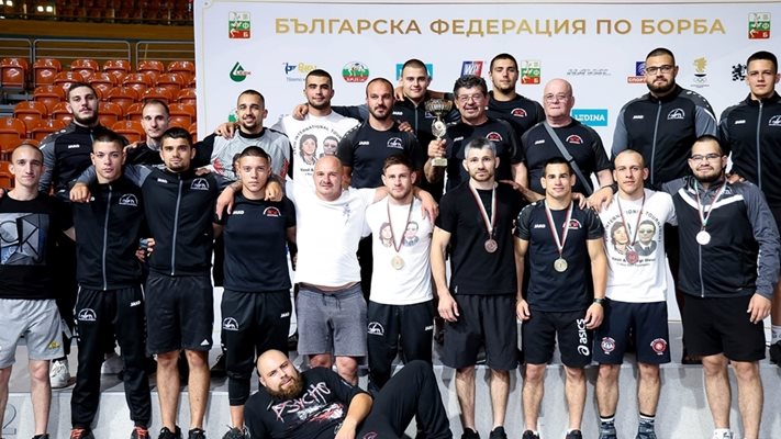 Борците от клуб "Васил и Георги Илиеви" са шампионите на България! (Голяма галерия със снимки на героите)