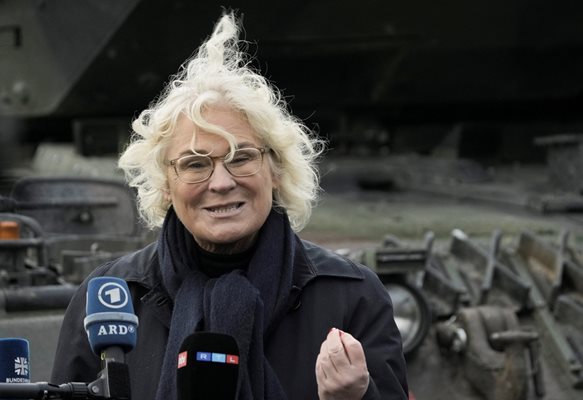 Германската министърка на отбраната Кристина Ламбрехт
