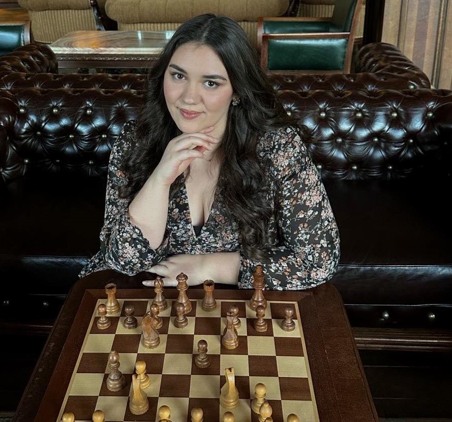 Виктория Радева с предизвикателство към пловдивчани за игра на шах в неделя