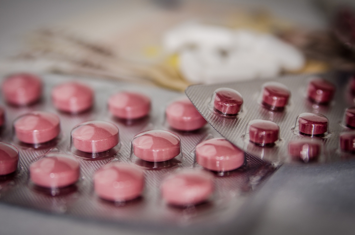 Частните болници тревожни от лобистки закон в полза на едрите търговци на лекарства