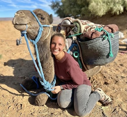 Линда в  пустинята Сахара в Мароко. СНИМКА: Инстаграм