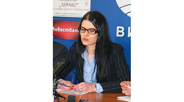 Десислава Тодорова, зам.-кмет  на Видин, преживява тежко съобщението,  че дължи  20 000 лв.
