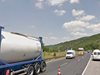 Катастрофа ограничава движението по пътя Реброво - Луково