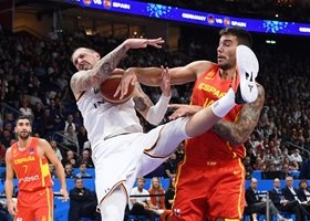 Испания и Франция ще спорят за европейската титла в баскетбола
