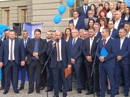 Кандидатът за кмет на Пловдив от ГЕРБ Костадин Димитров очерта най-важните насоки в програмата си - грижа, визия и детайл.