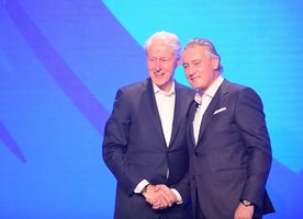 Бил Клинтън и Кирил Домусчиев