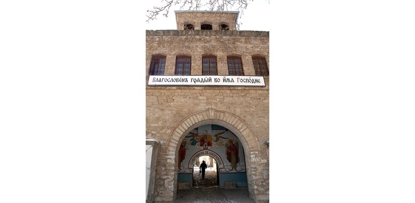 Бачковският манастир също е посетен от австралиеца, твърдят от полицията