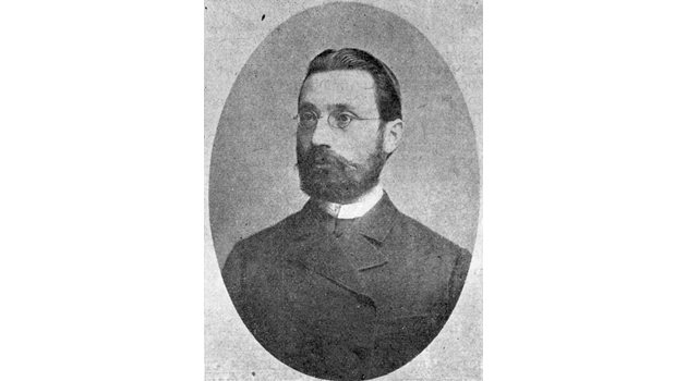 Георги Кирков - чичо на социалиста със същото име, е първият биограф на Левски.