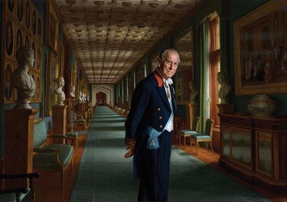Бъкингамският дворец представи днес нов портрет на принц Филип Снимка: Официален профил на Бъкингамският дворец в Инстраграм