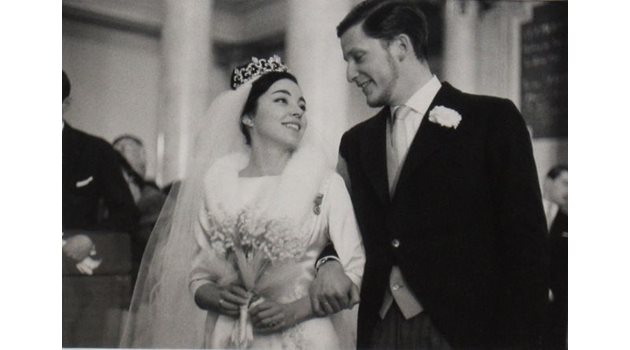 Сватбата на цар Симеон II и царица Маргарита на 21 януари 1962 г.

СНИМКИ: KINGSIMEON.BG