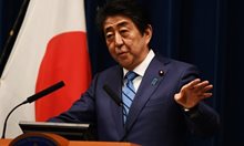 Бившият премиер на Япония Шиндзо Абе почина след стрелбата