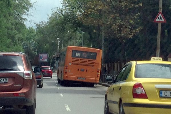 
АВТОБУС ДВИЖИ С БОЖИЯ помощ