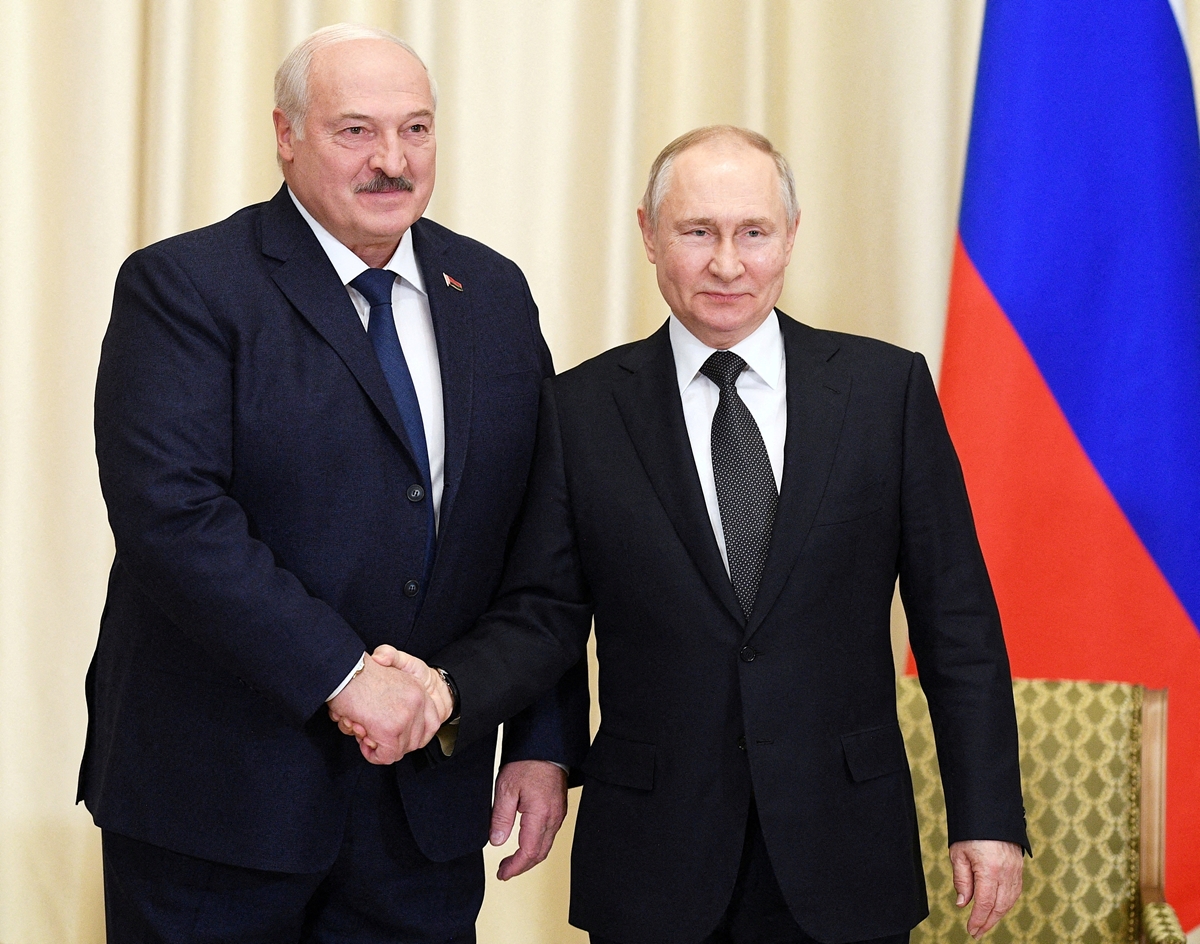 Владимир Путин: Сключихме споразумение да разположим ядрени оръжия в Беларус (Обновена)