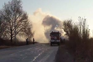 Бус се запали на пътя между Пловдив и Пазарджик (Обновена)