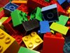 Компанията "Лего" пуска тухлички с брайлова</p><p>азбука
