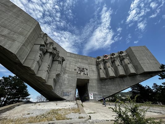 Варненският паметник на българо-съветската дружба.