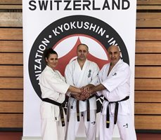 Наши световни шампиони обучават каратеки в Швейцария