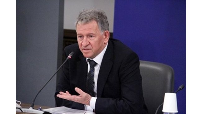 They want Katsarov’s resignation because of the recommendation not to travel to neighboring countries