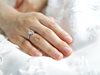 Жена откри годежния си пръстен след 21 г. в тоалетна чиния