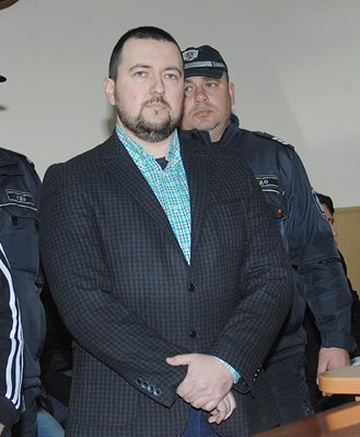 Юристът в съда в началото на делото през 2015 година