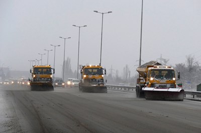 Ограничено е движението за автомобили над 12 тона през Троянския проход