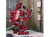 Гуопинг Уан от Университета в Ухан, Китай, и колегите му са създали робот-хамелеон, за да демонстрират камуфлажната си технология, която в бъдеще може да позволи на военни автомобили или брони да се сливат с околната среда, пише New Scientist, цитиран от  