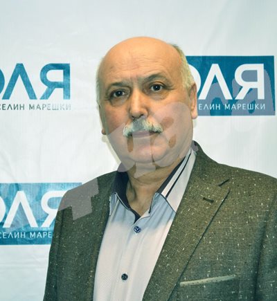 Водачът на листите на "Воля" във Враца и Монтана Слави Нецов.