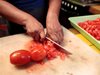 Сготвените домати лекуват червата