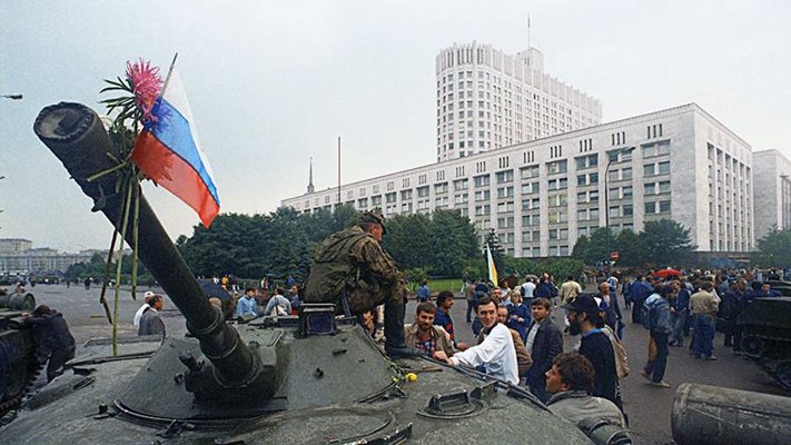 В пуча срещу Михаил Горбачов през август 1991 г. участва и КГБ