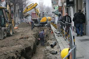 Едни стягат бунт, други ръкопляскат за ремонта на знаковата ул. "Отец Паисий" в Пловдив