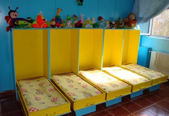За 64 деца се грижат в дома в Дебелец