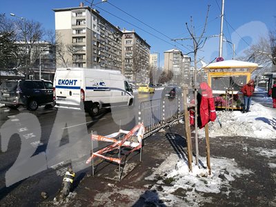 Трагичният инцидент стана в неделя на столичния бул. "Иван Гешов" СНИМКИ: Велислав Николов