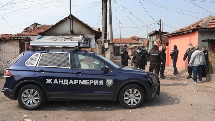 И жандармерия в ромския кв. "Победа" в Бургас