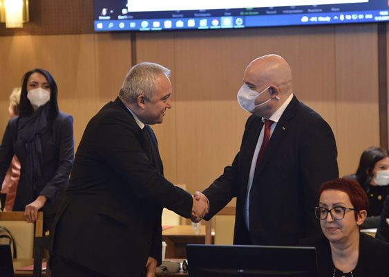 Правосъдният министър Иван Демерджиев (вляво) уважи форума на прокуратурата. 