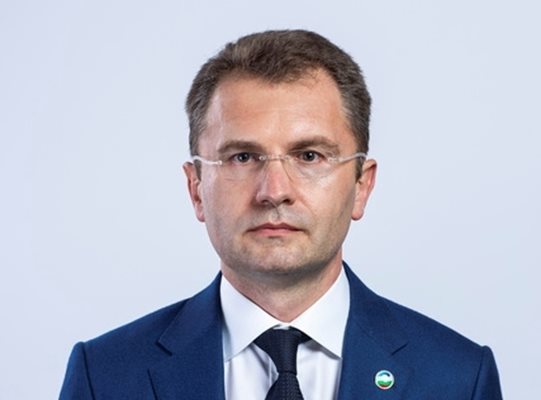 Калоян Янков смята за грешка това, че съпредседателят на ДБ Христо Иванов не желае да седне на масата за преговори с ГЕРБ. Снимка ДБ