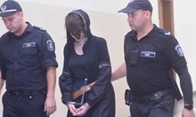 Пуснаха под домашен арест Ивет Стайкова - подсъдима за убийството на актрисата Виолета Донева