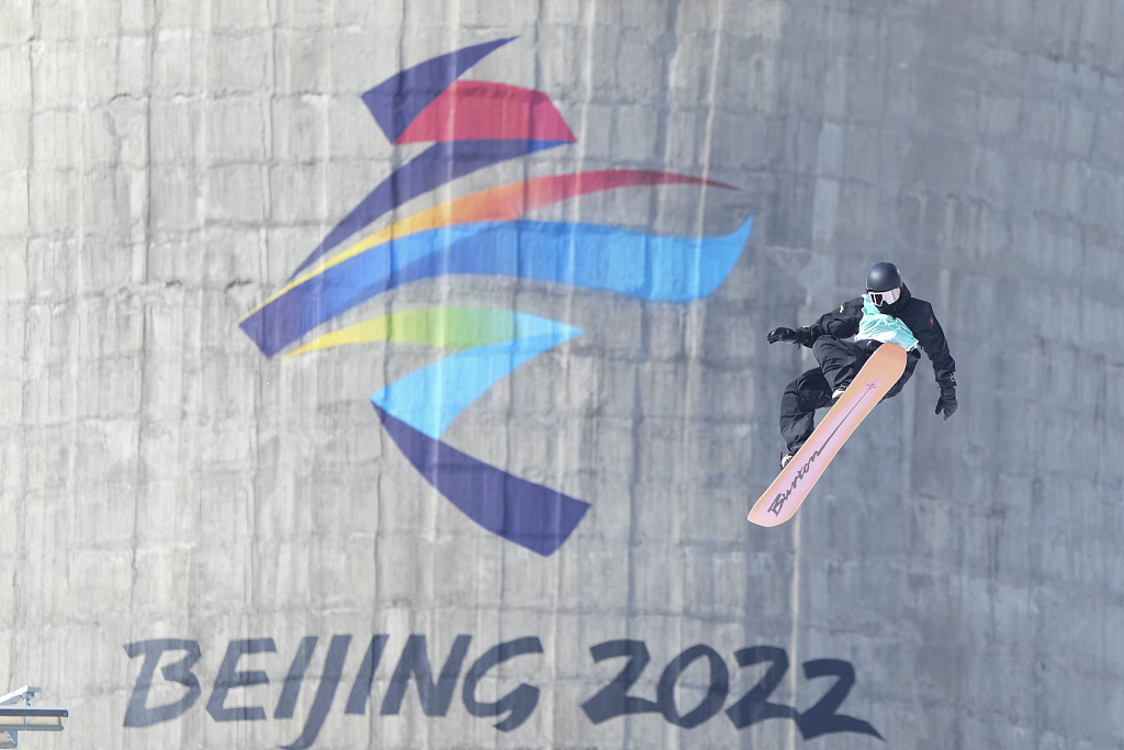 Радио Китай: МОК: Зимните олимпийски игри в Пекин донесоха устойчиви социални и икономически ползи