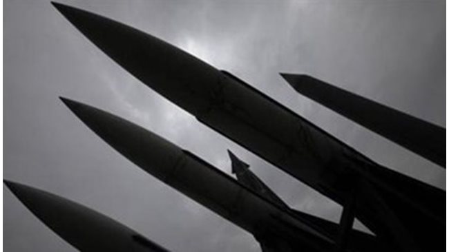 Поредицата нови ракетни изпитвания в Северна Корея, включително на обявените