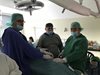 Уролози в УМБАЛ "Пловдив" спасиха бъбрека на мъж с виртуозна лапароскопия
