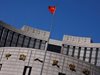 И Ган: Китай ще разшири отварянето на финансовия сектор, но регулирането му продължава