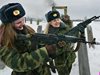 Девизът на “Мис Руска армия": За нас пушките са на първо място, момчетата - на второ
