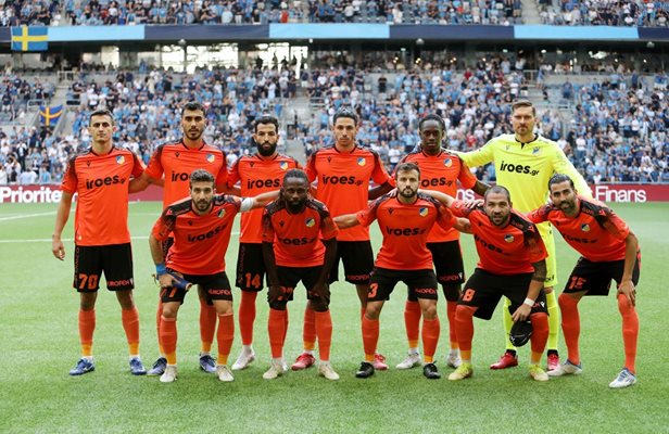 Стартовият състав на АПОЕЛ за мача в Швеция. Георги Костадинов е на горния ред най-вляво. Снимка: клубен туитър